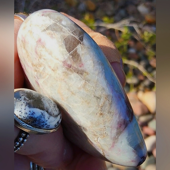 Stunning Pink Tourmaline Carved Puffy Heart - Picture 9 of 14